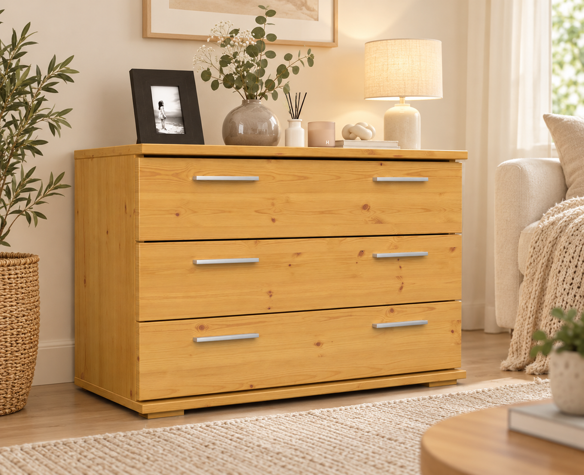 Nobis Kommode Massivholz für Wohnzimmer | Sideboard mit 3 großen Schubladen | 57cm hoch aus 100% Bio Kiefer Massivholz